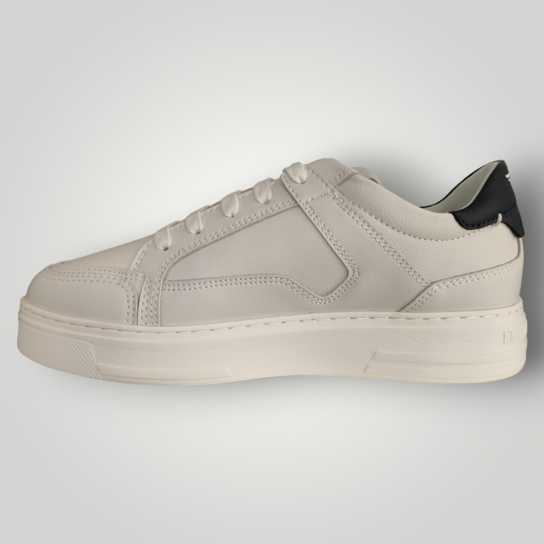 Sneakers Emporio Armani in Pelle Bianche - immagine 3