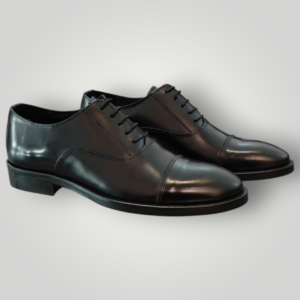 Scarpe in Pelle Abrasivata Nera